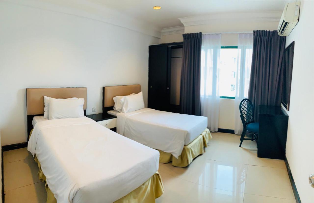 Likas Square - Kk Spacious Homestay 亞庇 外观 照片